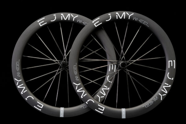 paire de roue e j my carbone 58 mm
